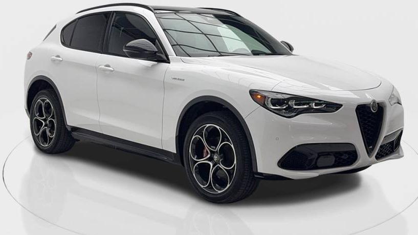 ALFA ROMEO STELVIO 2024 ZASPAKBN6R7D71692 image